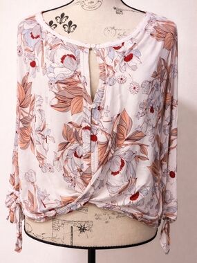 Free People Blush Floral Twist-Hem Blouse